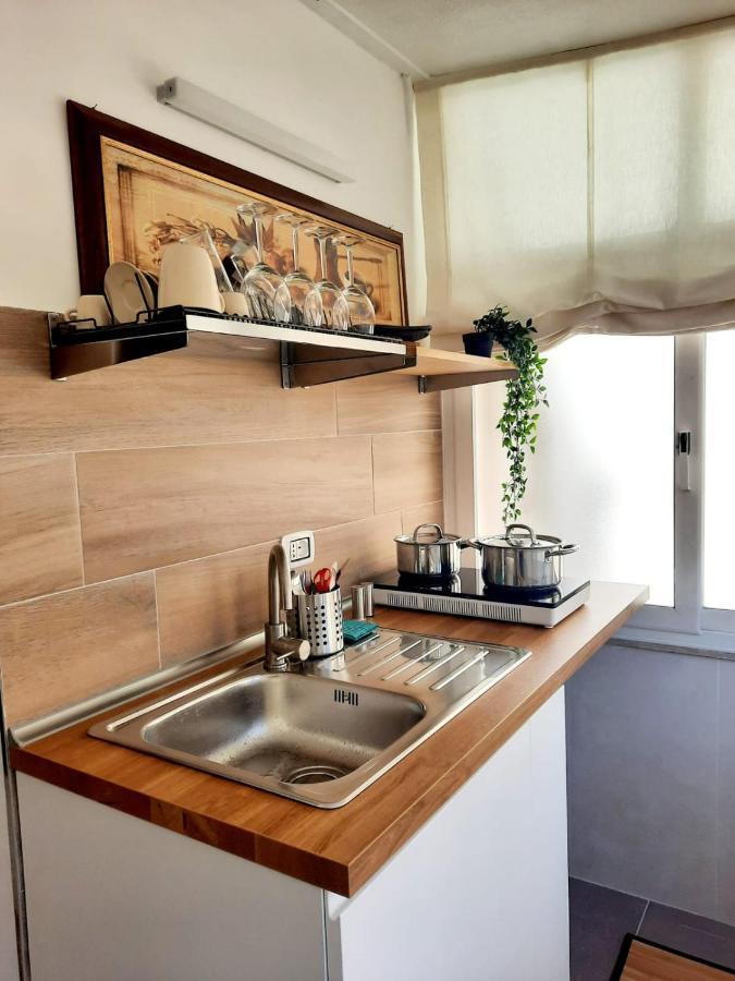 Petruzzelli Bari Apartment Екстер'єр фото