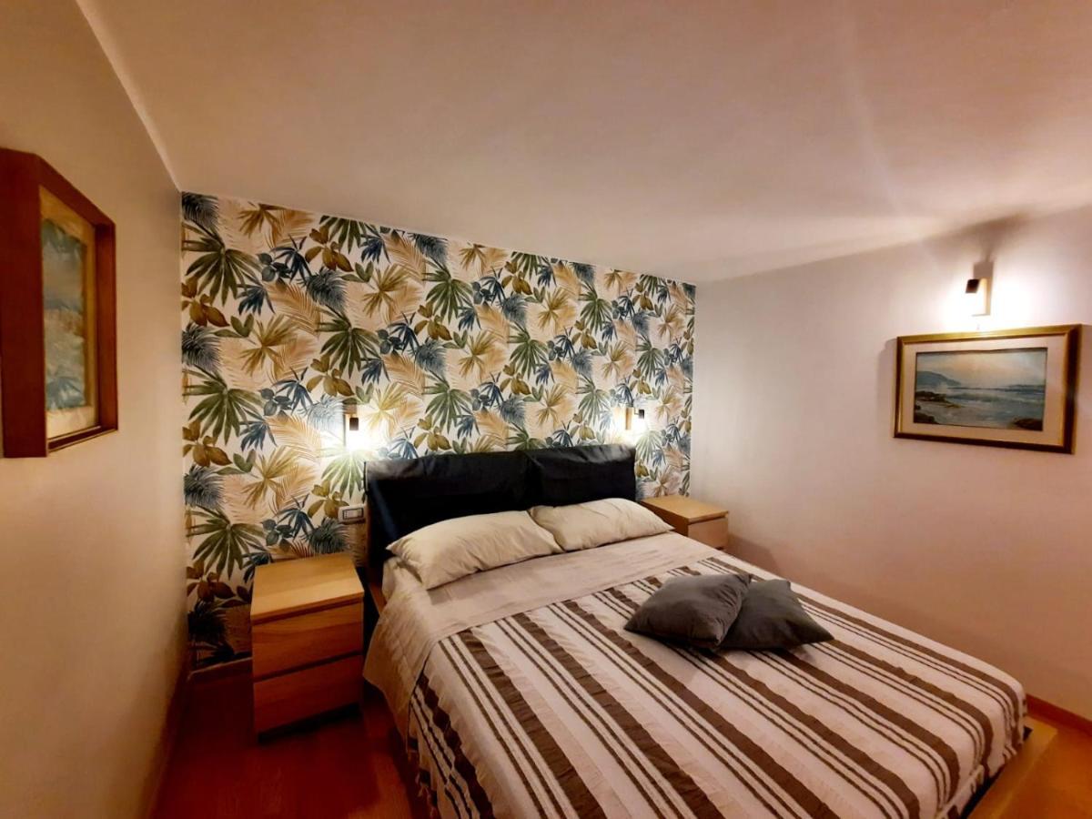 Petruzzelli Bari Apartment Екстер'єр фото